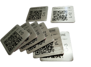 qr kod menü etiket metal